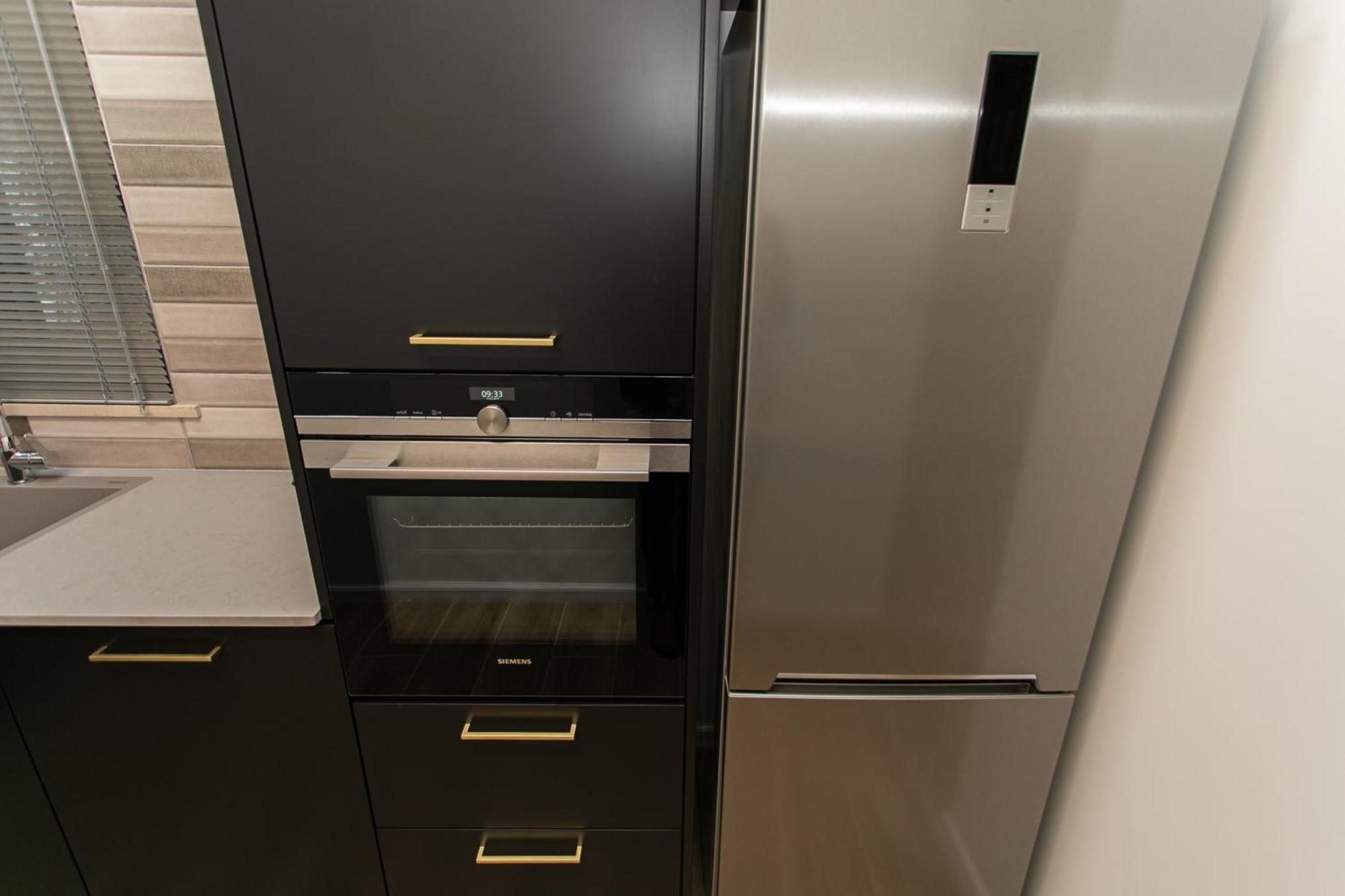 Carmel Boutique Apartments Haifa Ruang foto